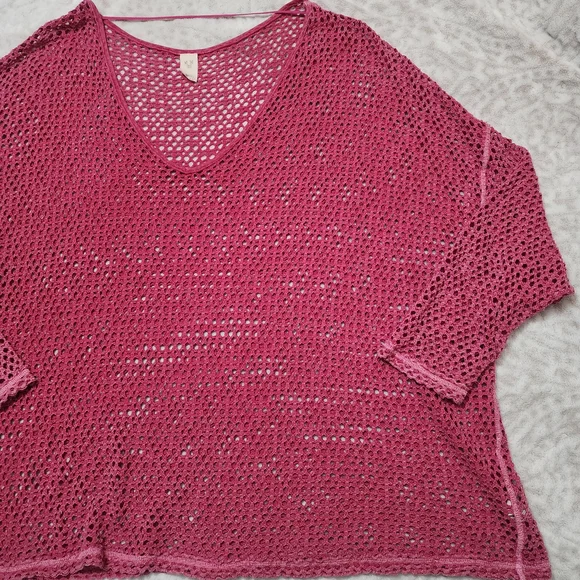 We the Free/Free People Napa Tee/Cover-Up Open Knit Crochet Oversized Sz L Pink - Picture 5 of 14